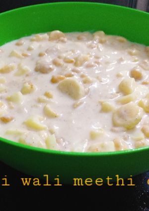 A picture of Dahi wali meethi chat.