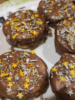 Una foto de Alfajores de maicena sin huevo