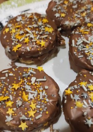 Una foto de Alfajores de maicena sin huevo