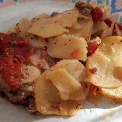 A picture of Carne e Patate (Meat and Potatoes).