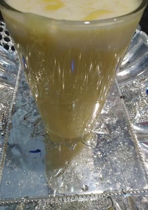 A picture of Mango milkshake.
