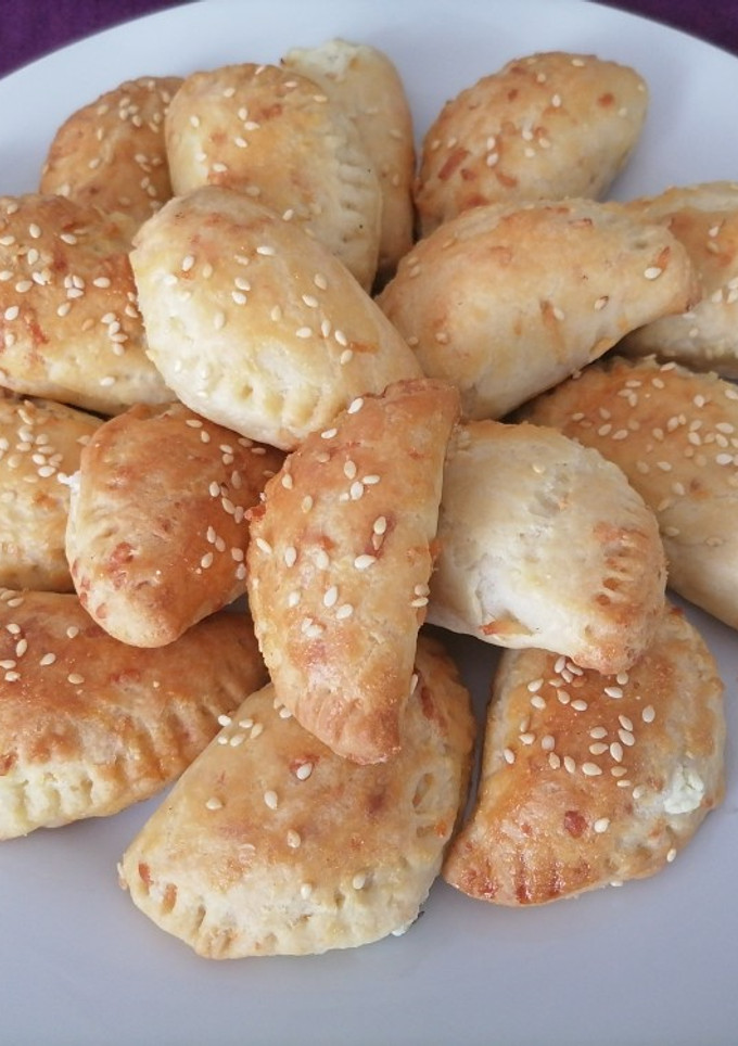 Φωτογραφία της συνταγής Αυθεντική συνταγή για τυροπιτάκια κουρού