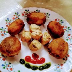 A picture of Bread roll.