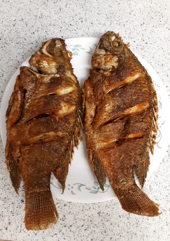Una foto de Mojarras fritas