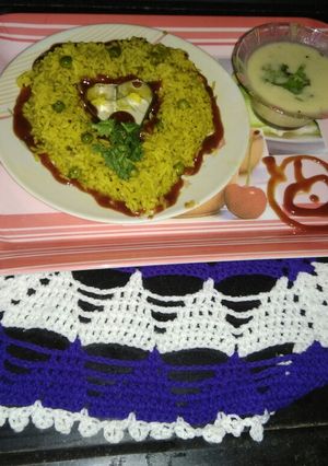 A picture of Gujarati kadhi khichdi.