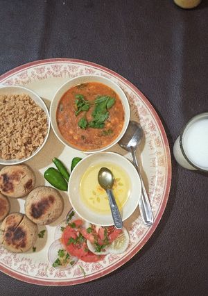 રાજસ્થાની બાટી(rajsthani bati recipe in gujarati) રેસીપી મુખ્ય ફોટો