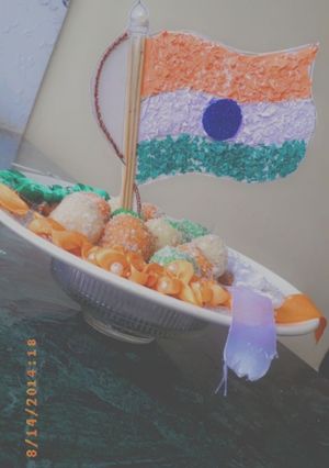 A picture of Coconut laddu.