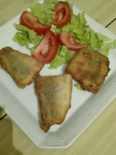 Una foto de Pescadilla rellena de jamon york y queso