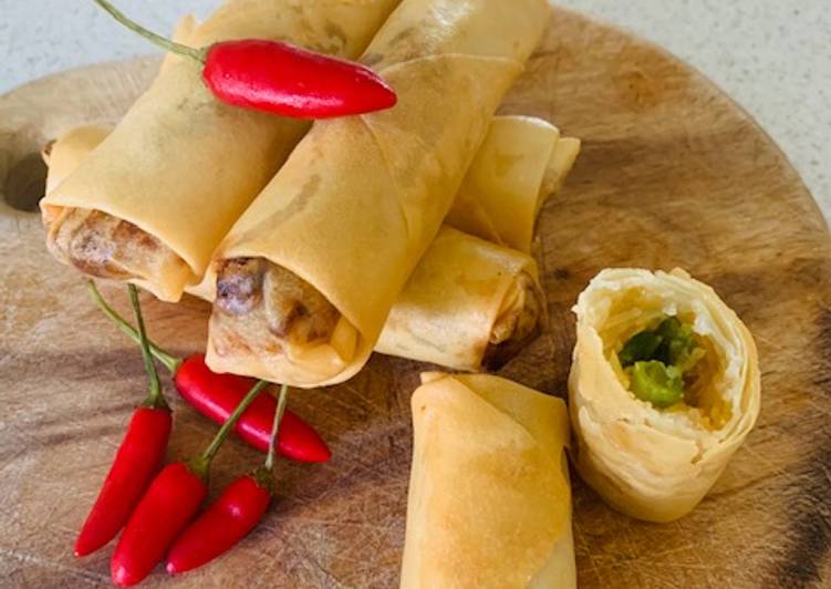 Langkah Mudah untuk Menyiapkan Lumpia isi soun goreng. (Resep No.32) Anti Gagal