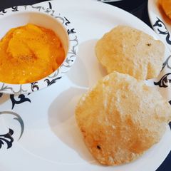 Aamras Puri A picture of Aamras Puri.