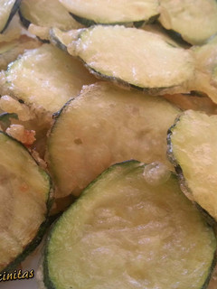Una foto de Tempura de calabacín