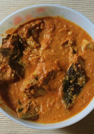 A picture of Dahi Tamatar Murgh.