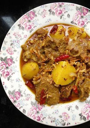 Aloo Gosht er sathe Bagar রেসিপির প্রধান ছবি