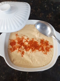Una foto de Hummus de garbanzos