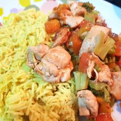 A picture of Papaya Chicken with Turmeric Rice.