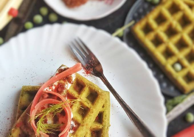 Green Peas and Soya Waffles