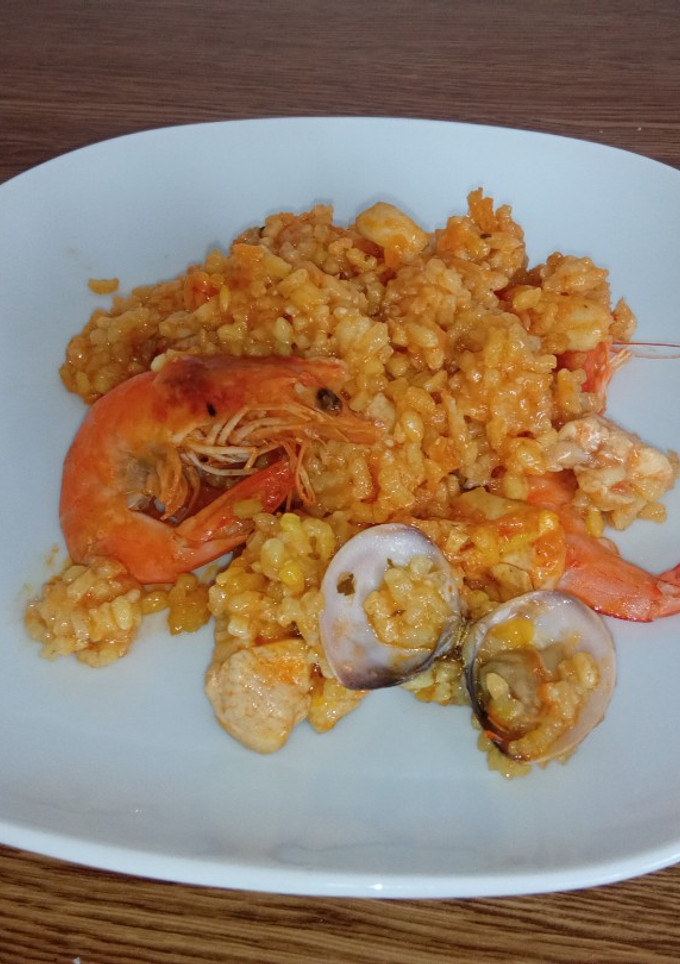 Una foto de Paella mixta