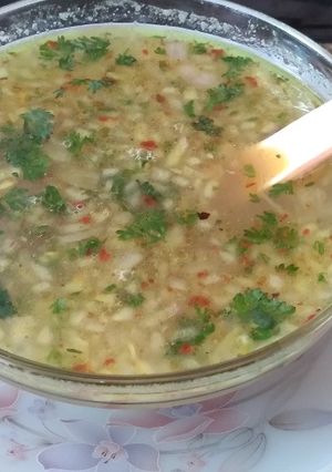 पौष्टिक मूग डाळ सूप : (paushtik moong dal soup recipe in marathi) रेसिपी चे मुख्य फोटो 