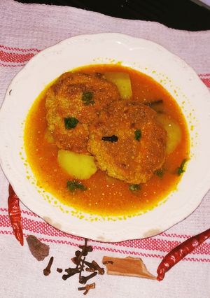 A picture of Coconut kofta curry.