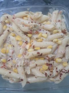 व्हाइट पास्ता वित्त कॉर्न (white pasta with corn recipe in Hindi) रेसिपी मुख्य फोटो