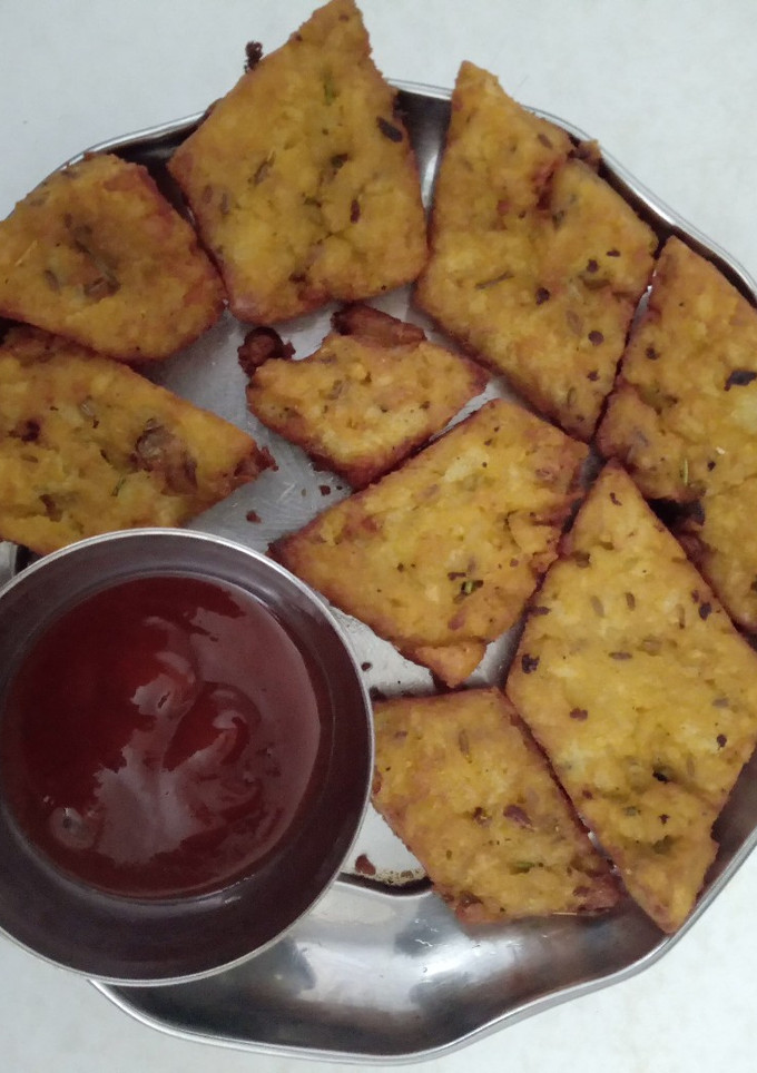 તળેલા ઢોકળાં(fry Dhokla Recipe in gujarati) રેસીપી મુખ્ય ફોટો