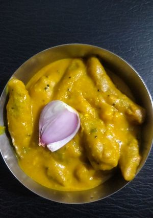 રસિયા મુઠીયા (Rasiya Muthia Recipe In Gujarati) રેસીપી મુખ્ય ફોટો