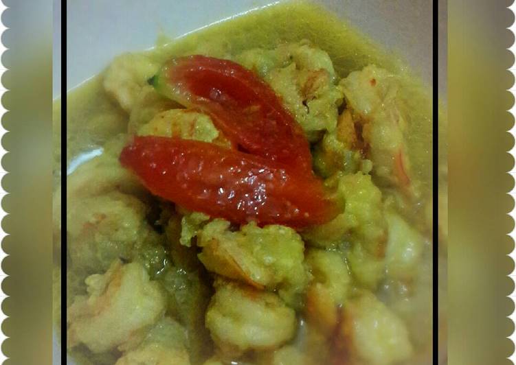 Langkah Mudah untuk Menyiapkan Udang Gurih Santan, Menggugah Selera