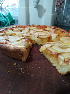 Una foto de Tarta de manzana súper fácil, rápida y económica