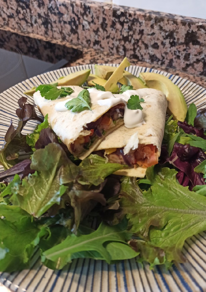 Una foto de Burritos de Atún
