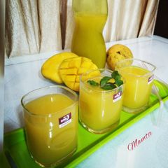 A picture of Fresh Mango juice (Frooti).