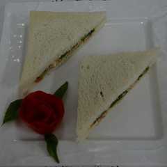 Tuna Sandwiches রেসিপির প্রধান ছবি