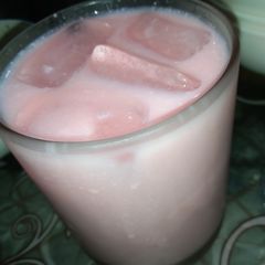 A picture of Rose milk.