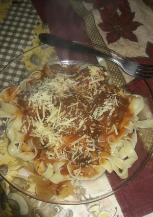 Foto de Macarrão ninho com almôndegas🍝💖😋