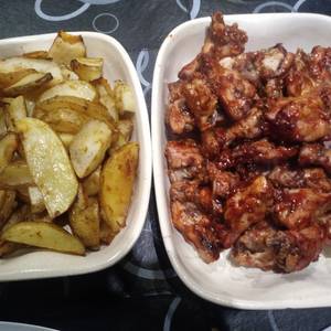 Pollo a la barbacoa con papas rústicas