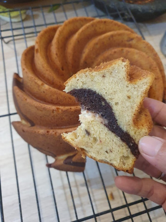 Bagaimana Menyiapkan Bolu Pisang Coklat Keju (enak pakai banget😅) Ekonomis Untuk Dijual