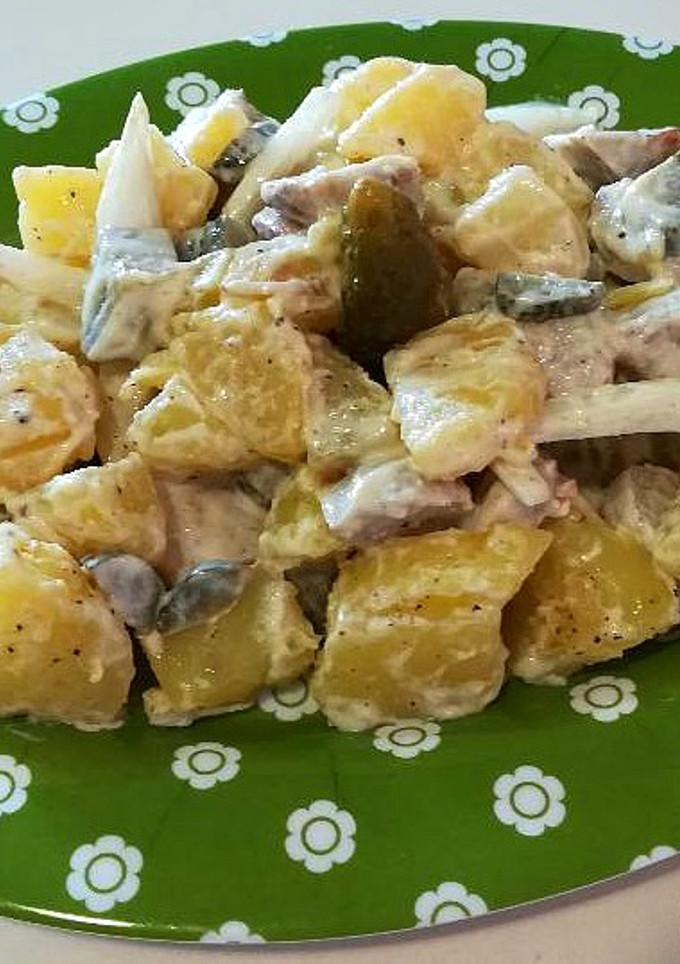 Una foto de Ensalada alemana (kartorffensalat)