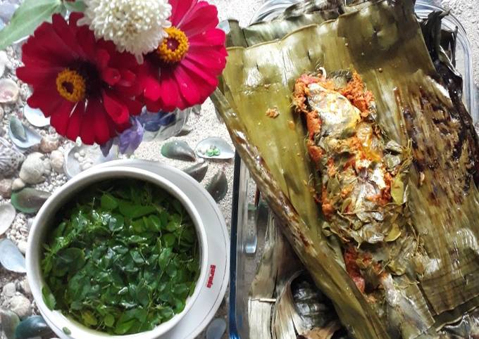 Ikan Kembung Pepes Daun Kelor