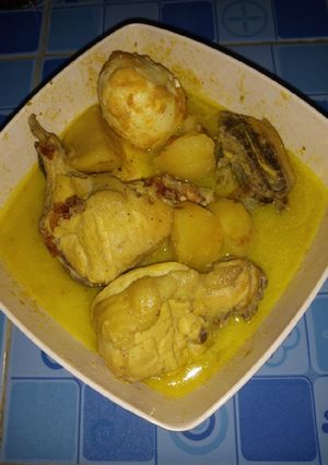 Foto resep Opor ayam kentang telur