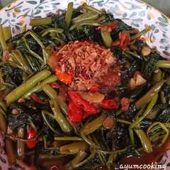A picture of Tumis Kangkung.