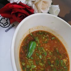 A picture of Lobia Gravy Chaat.
