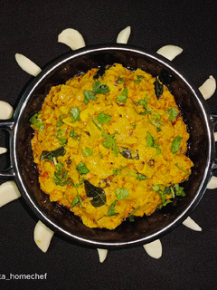 વઘારેલી છાશવાળી રોટલી (Vaghareli Buttermilk Vali Rotli Recipe In Gujarati) રેસીપી મુખ્ય ફોટો