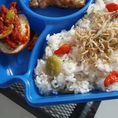 Nasi Liwet রেসিপির প্রধান ছবি