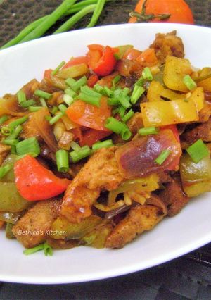 A picture of Singaporean Sweet And Sour Chicken.