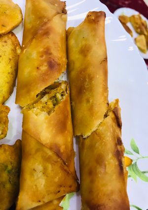 A picture of Chicken spring roll.