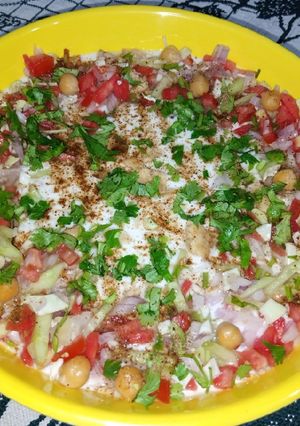 A picture of Vegetable Chickpea Dahi Bara.