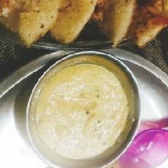 A picture of Uttapam.