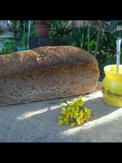 Una foto de Pan integral con semillas y azúcar negra🌾🌞