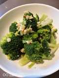 Garlicky Buttered Brocolli