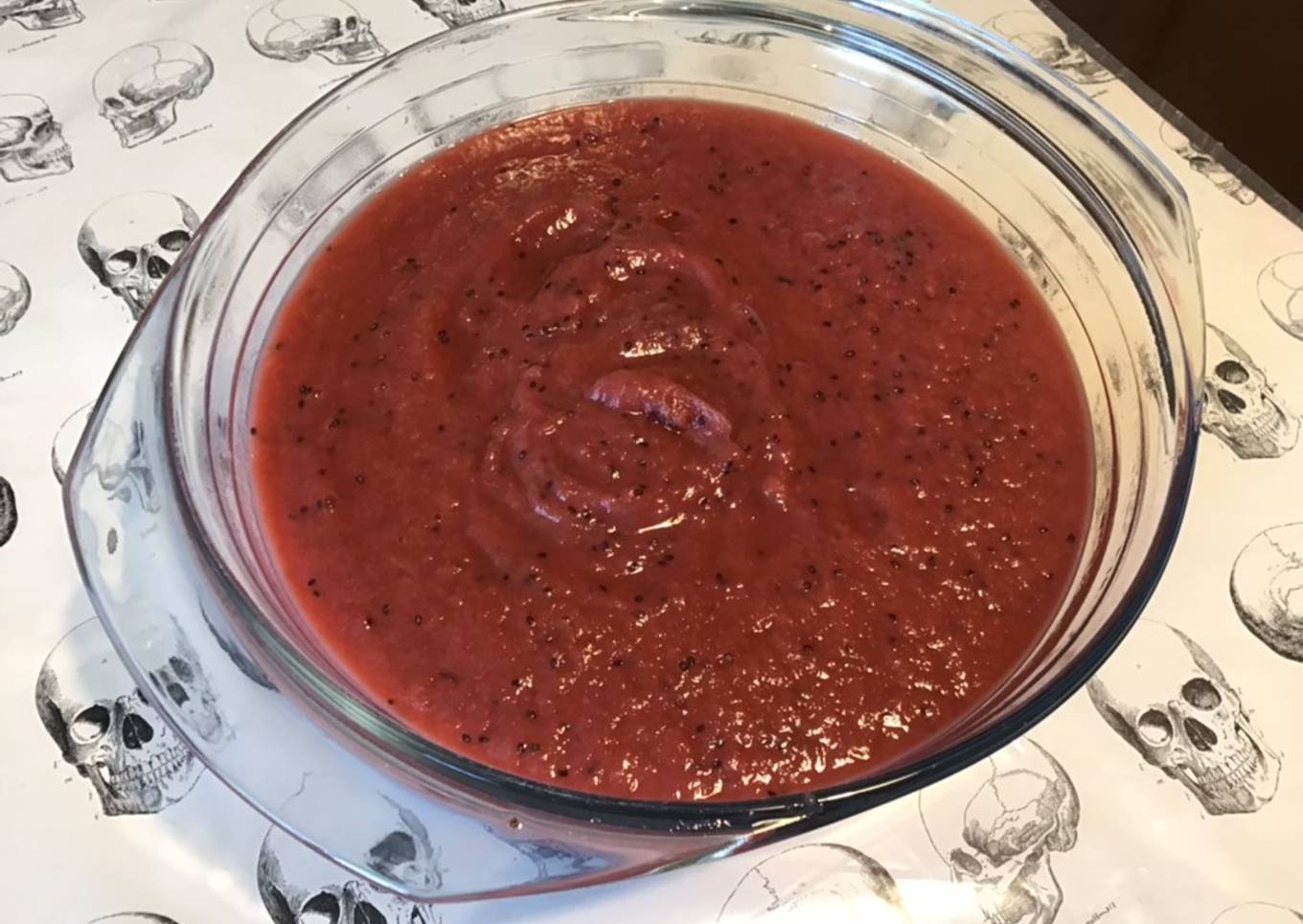 Compote de kiwis et pêches de vigne au rhum