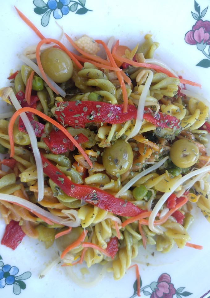 Una foto de Ensalada de pasta templada
